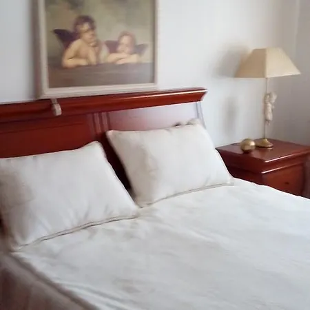 Av. De Badajoz Apartment